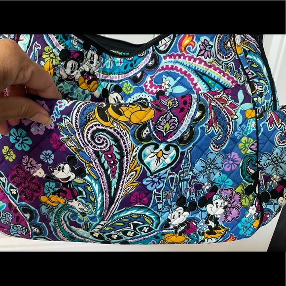 Vera Bradley MICKEY MOUSE on the go Crossbody - Picture 8 of 11